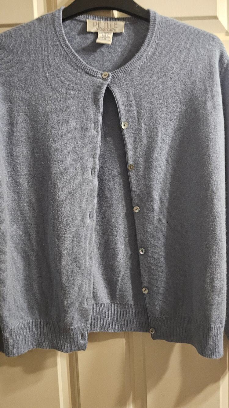 Sophisticate Petite Sz M Made in Madagascar Cashmere Steel Gray Cardigan Sweater